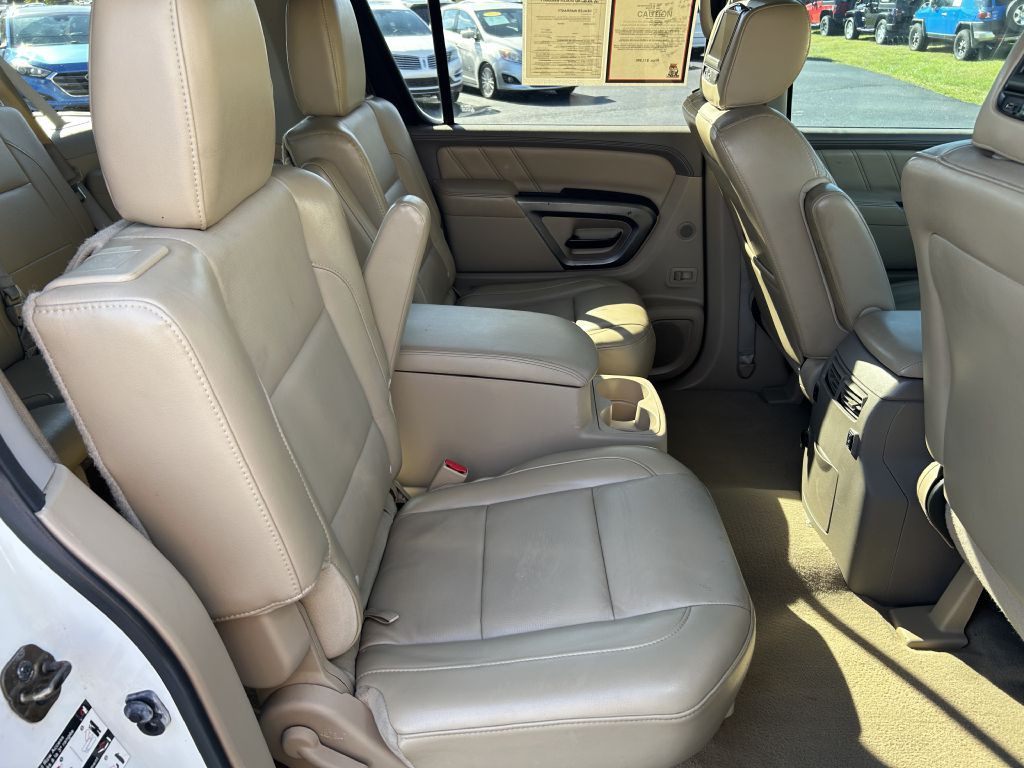 2015 Nissan Armada Image 15