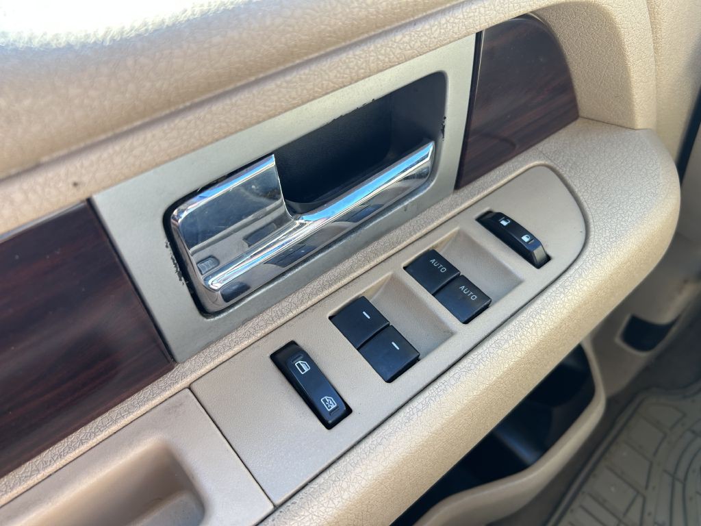 2012 Ford F-150 Image 7