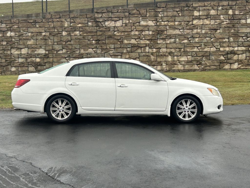 2008 Toyota Avalon Image 3