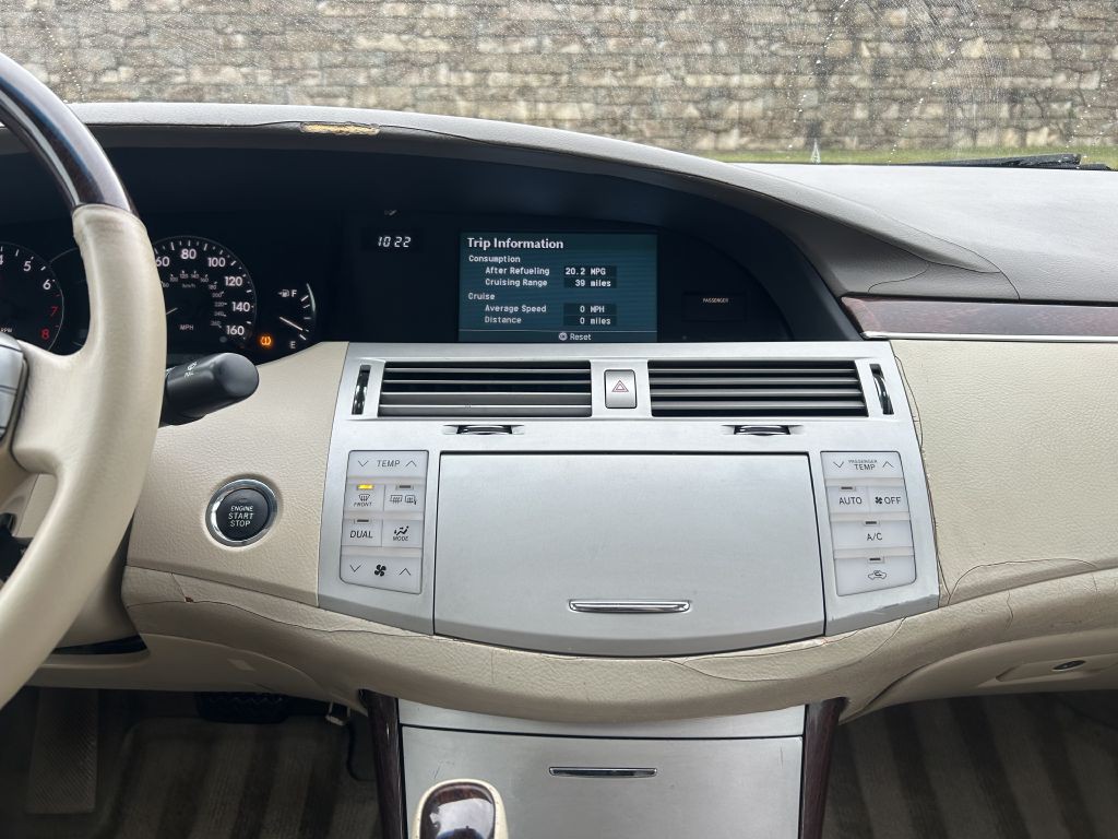 2008 Toyota Avalon Image 16