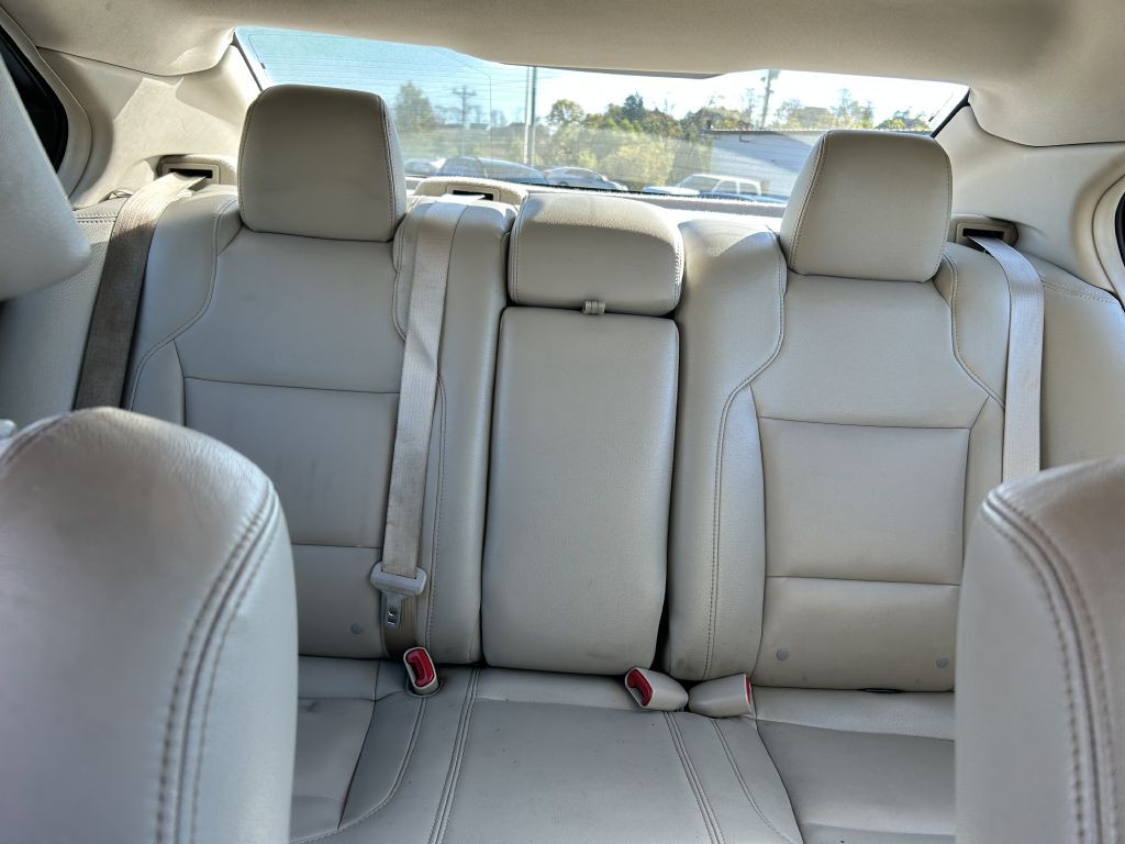 2012 Ford Taurus Image 19
