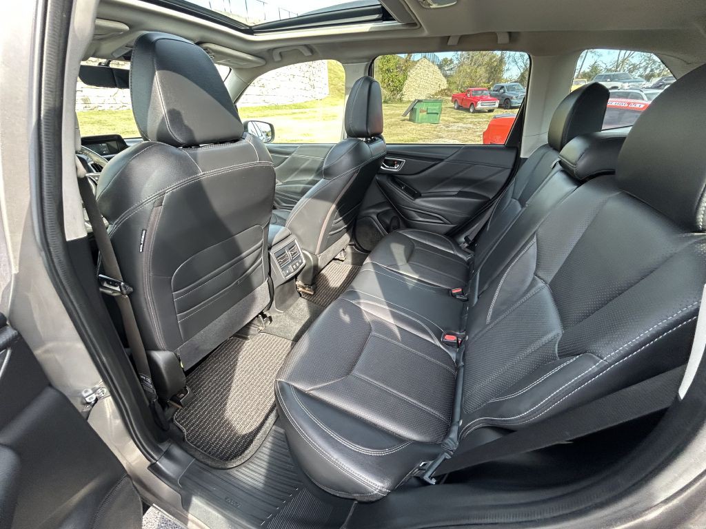 2020 Subaru Forester Image 12