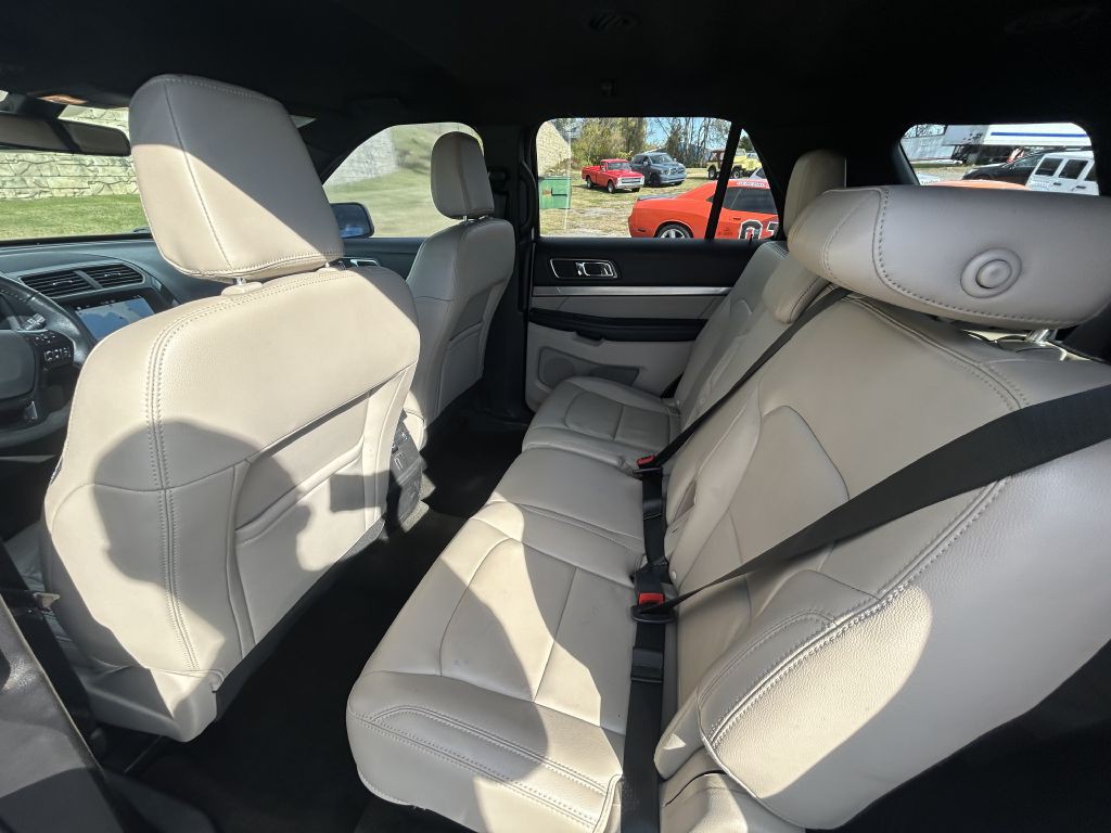 2018 Ford Explorer Image 10