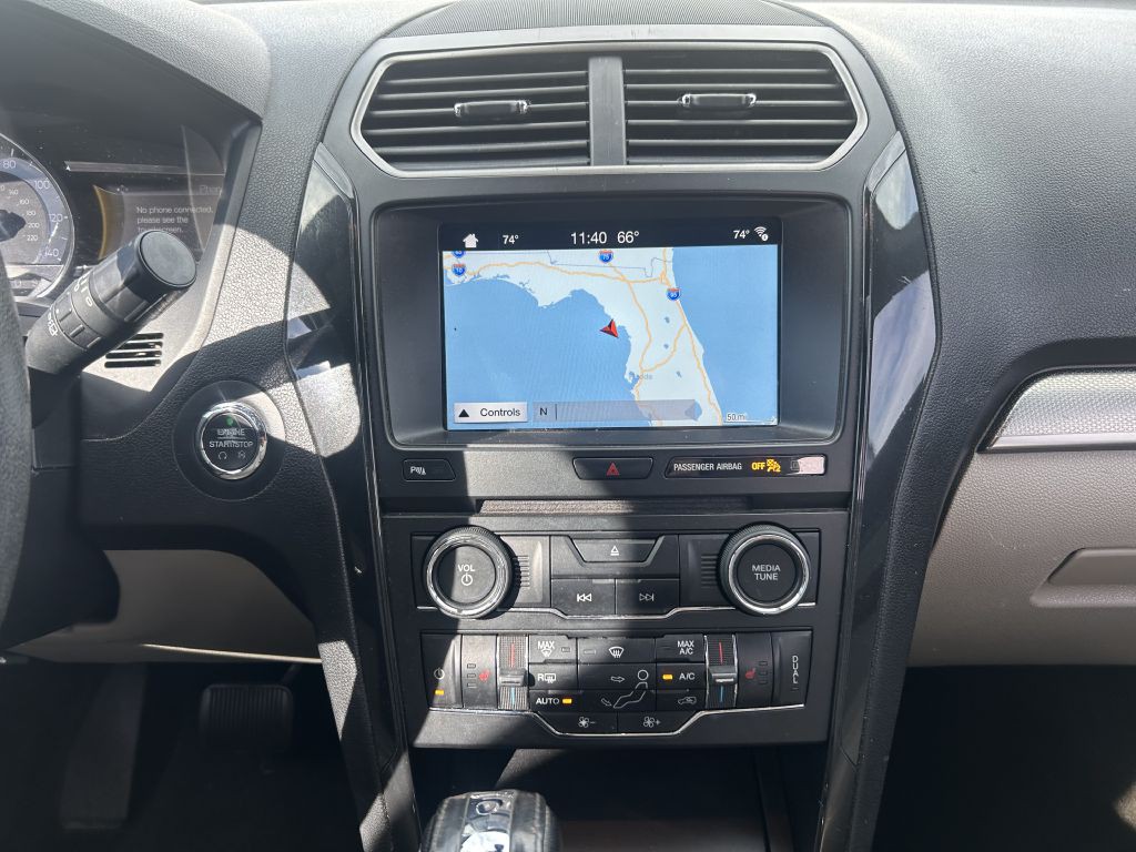 2018 Ford Explorer Image 17