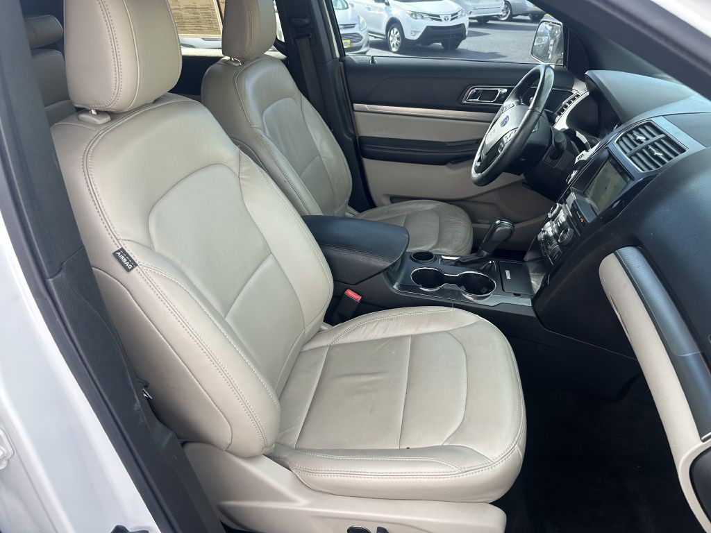 2018 Ford Explorer Image 19