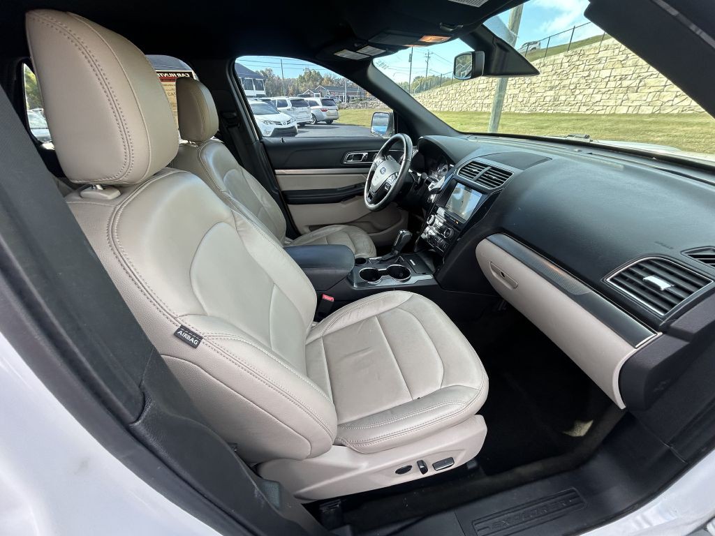 2018 Ford Explorer Image 20