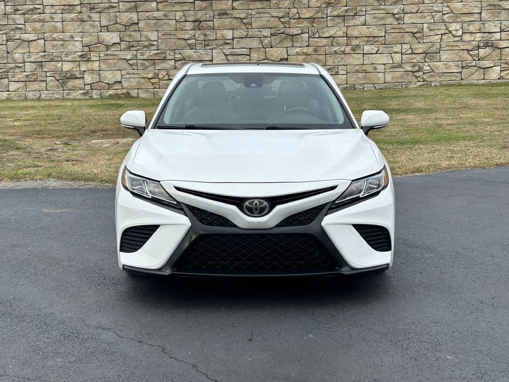 2018 Toyota Camry Image 4