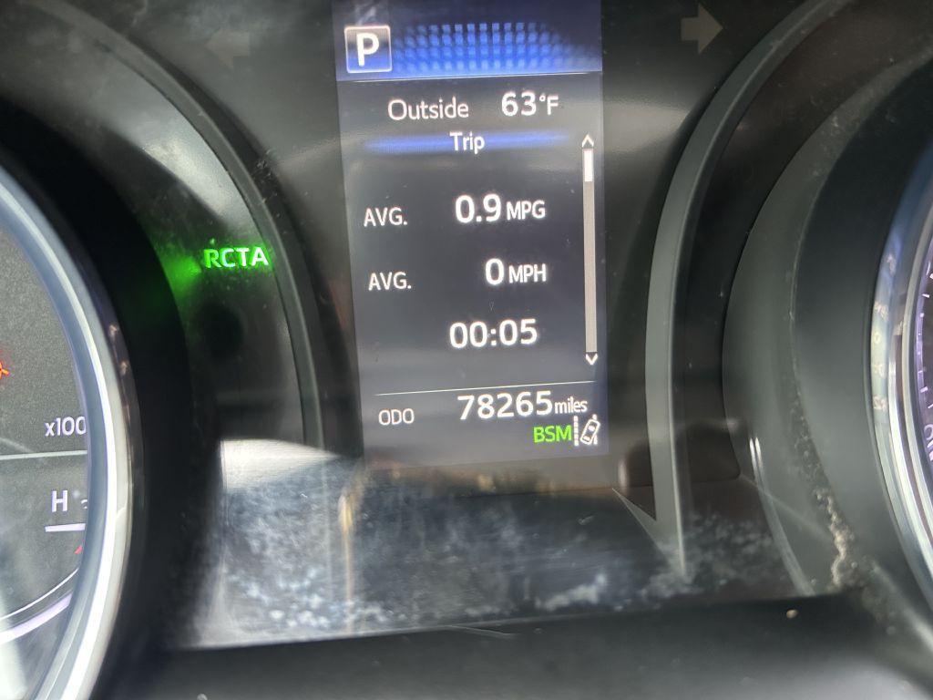 2018 Toyota Camry Image 22