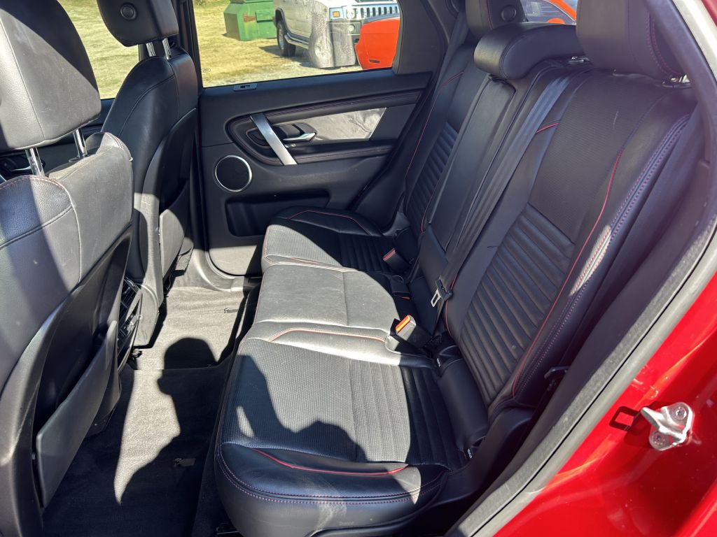 2020 Land Rover Discovery Sport Image 11