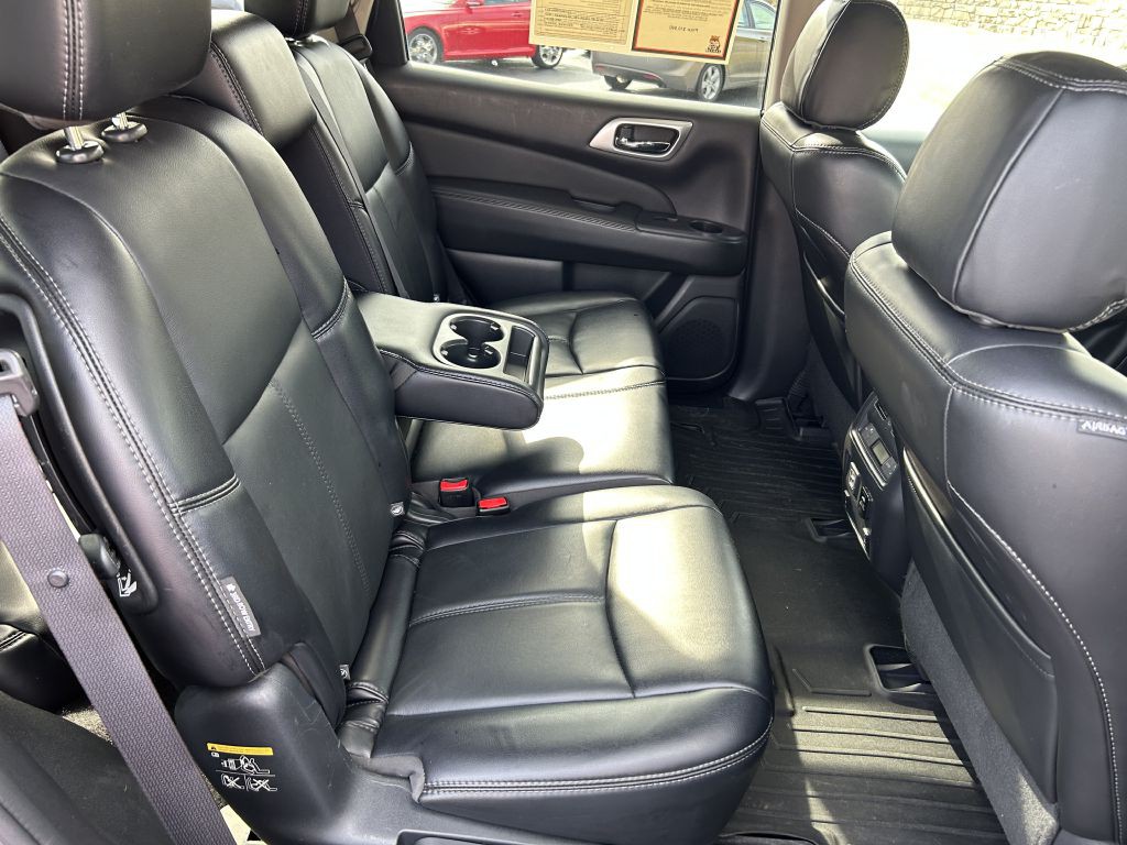 2018 Nissan Pathfinder Image 14