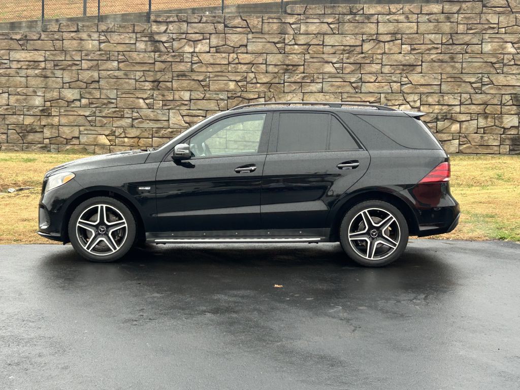 2019 Mercedes-Benz GLE-Class Image 2