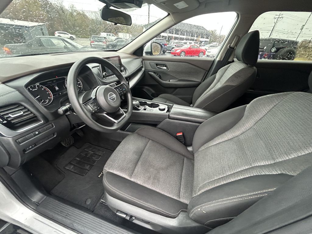 2021 Nissan Rogue Image 9