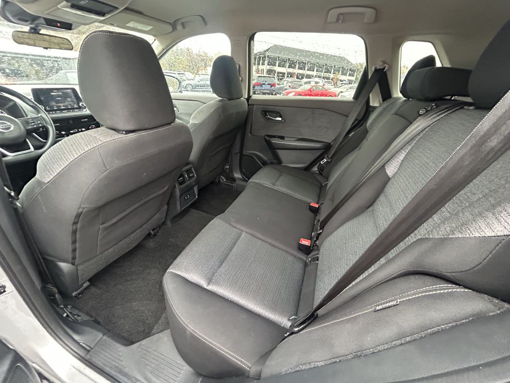 2021 Nissan Rogue Image 10