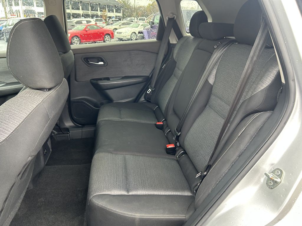 2021 Nissan Rogue Image 11