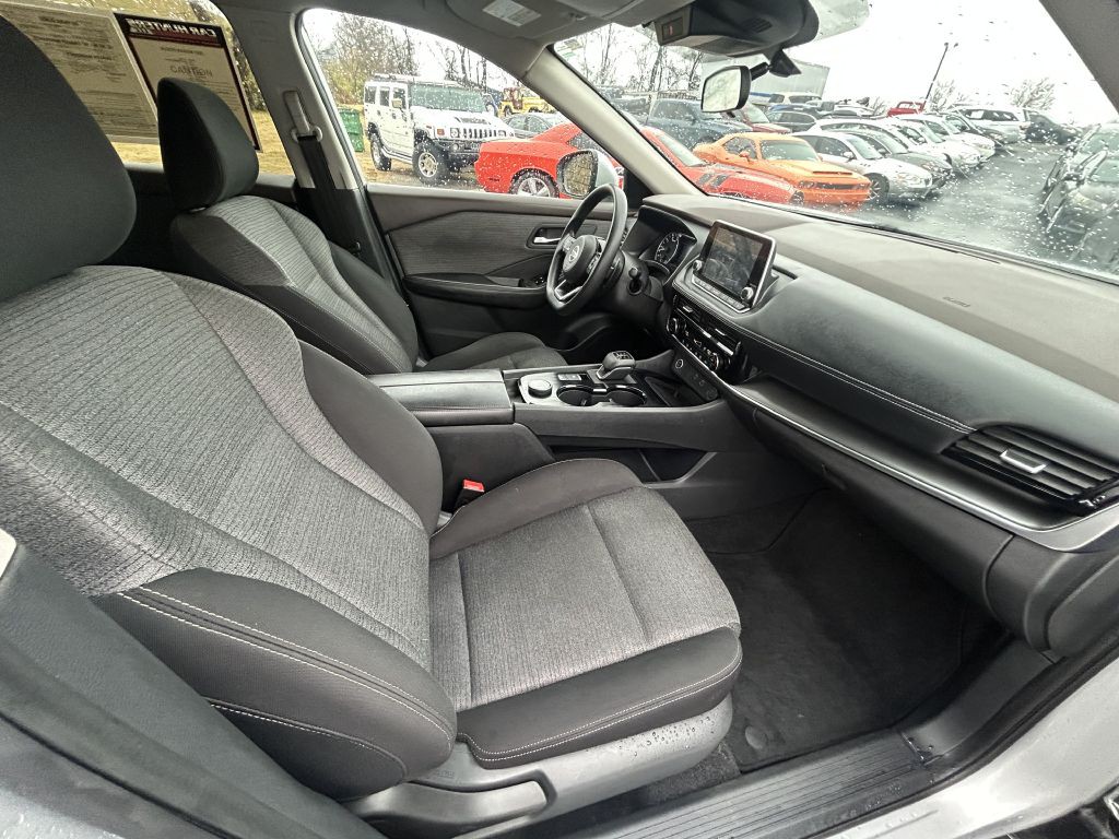 2021 Nissan Rogue Image 18