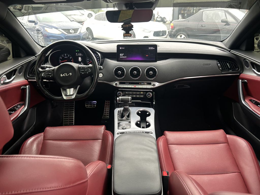 2022 Kia Stinger Image 13