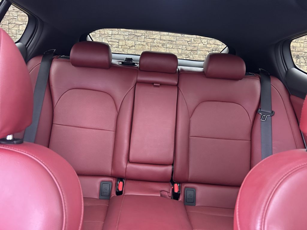 2022 Kia Stinger Image 18