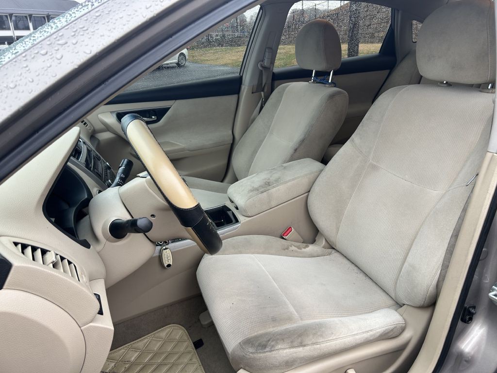 2013 Nissan Altima Image 8