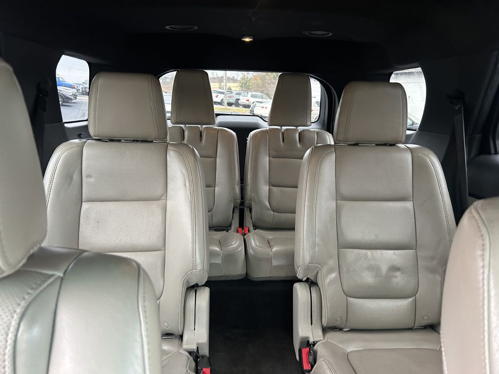 2013 Ford Explorer Image 21