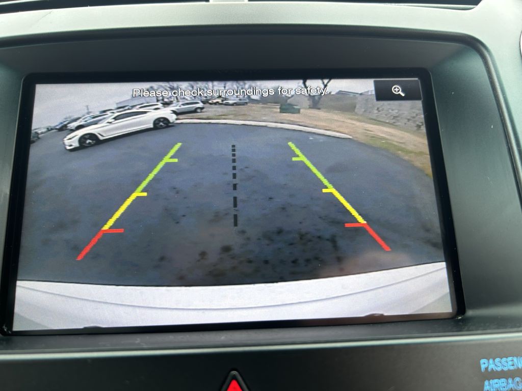 2013 Ford Explorer Image 22