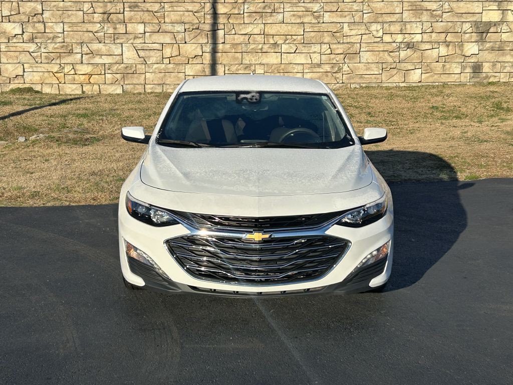 2023 Chevrolet Malibu Image 4