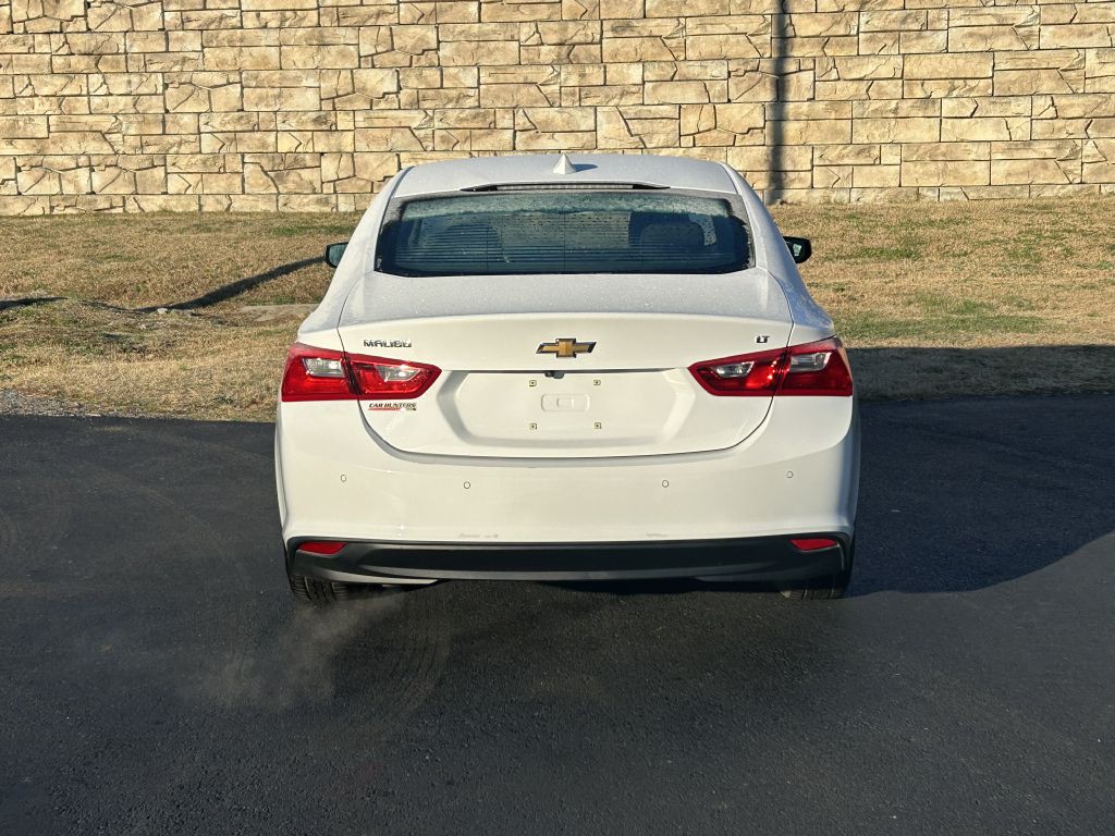 2023 Chevrolet Malibu Image 5