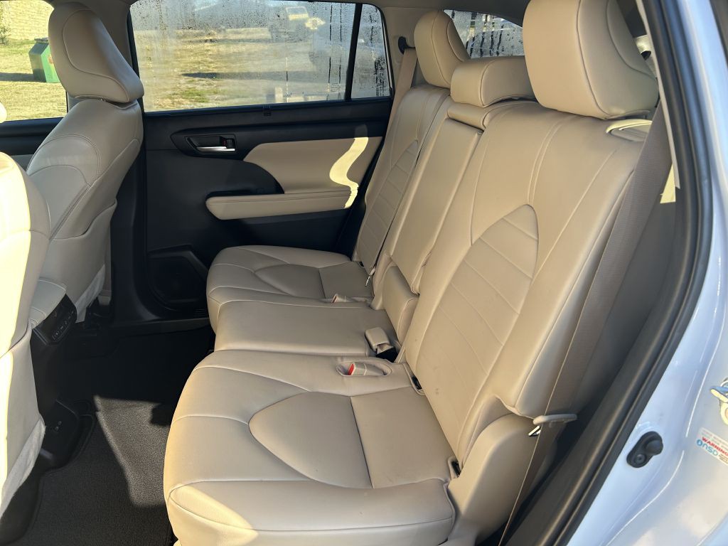 2023 Toyota Highlander Image 11