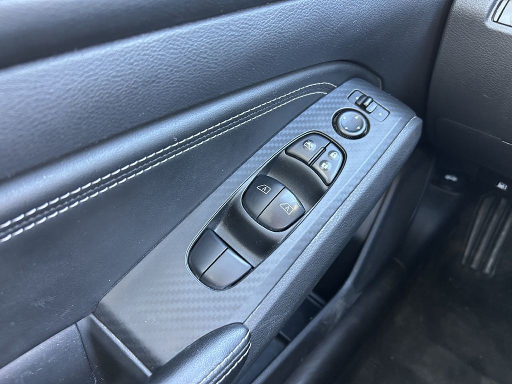 2019 Nissan Altima Image 7