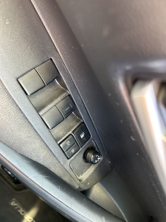 2020 Toyota Corolla Image 7