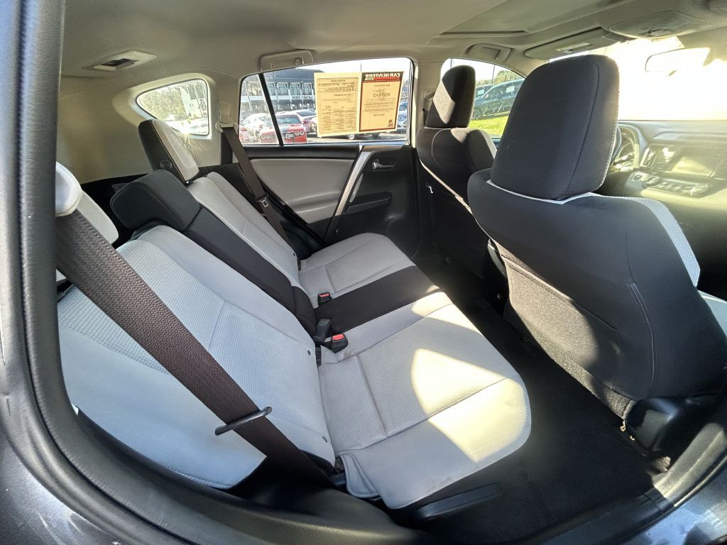 2018 Toyota Rav4 Image 13