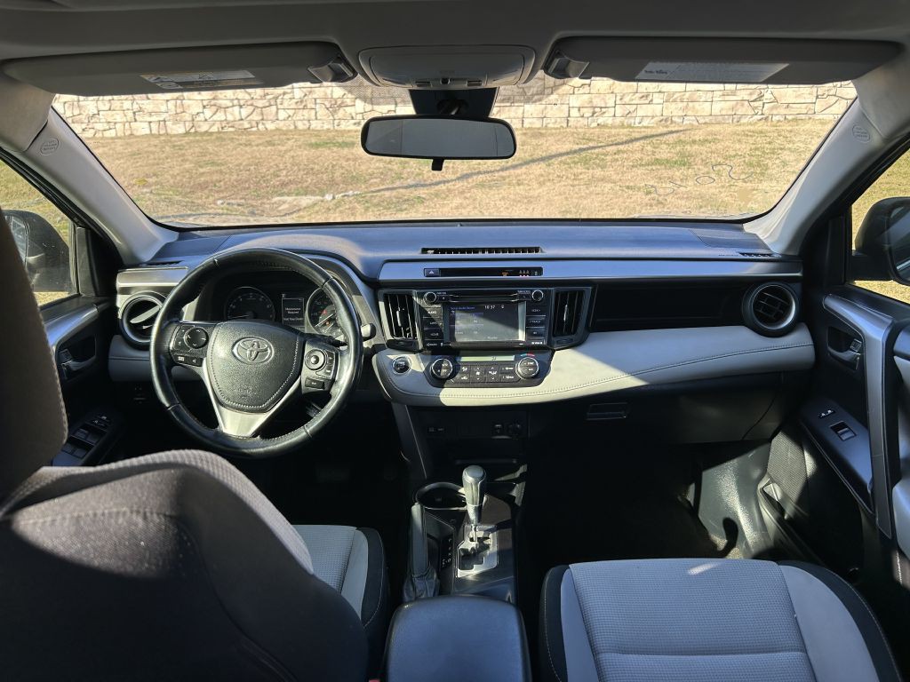 2018 Toyota Rav4 Image 15