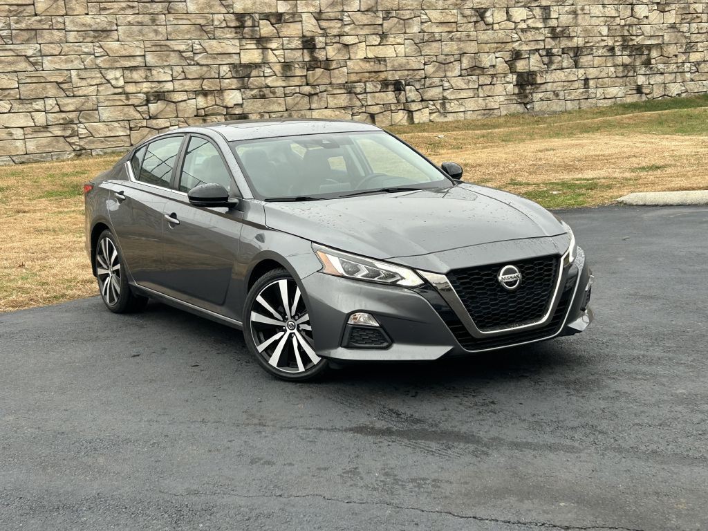 2020 Nissan Altima Image 1