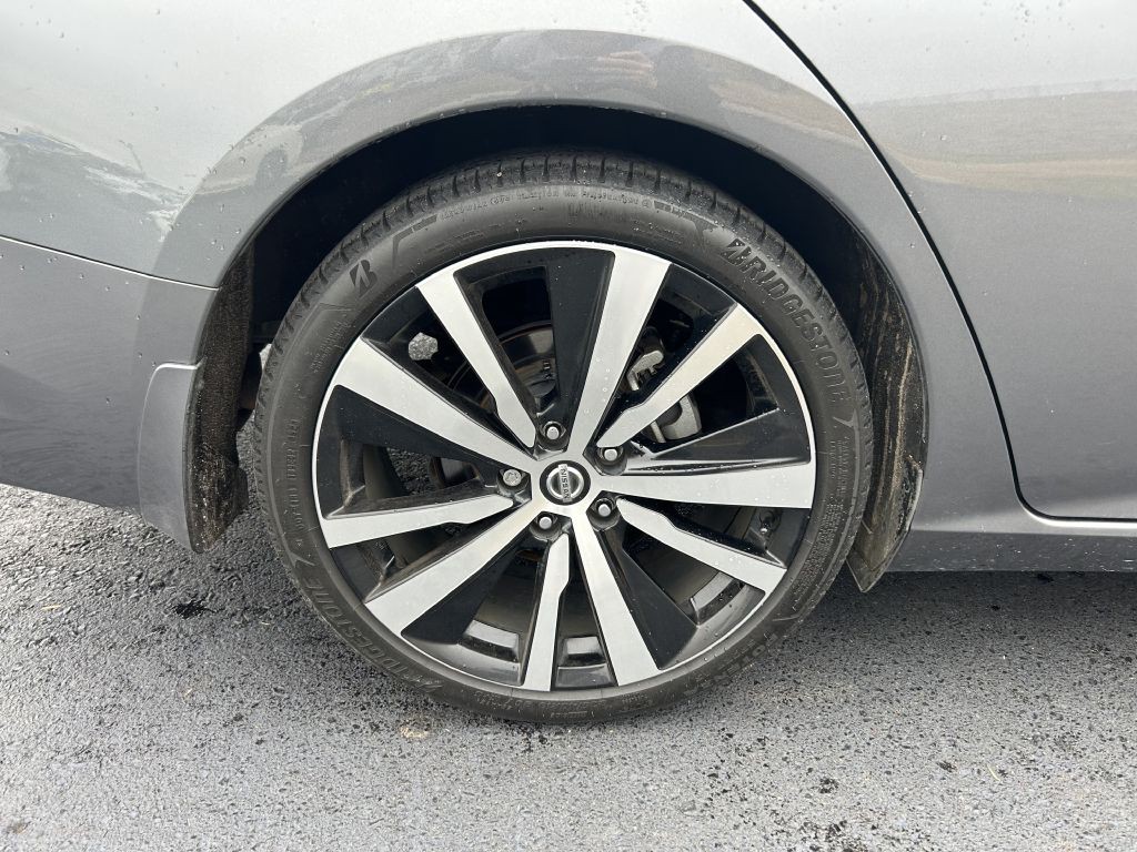 2020 Nissan Altima Image 6