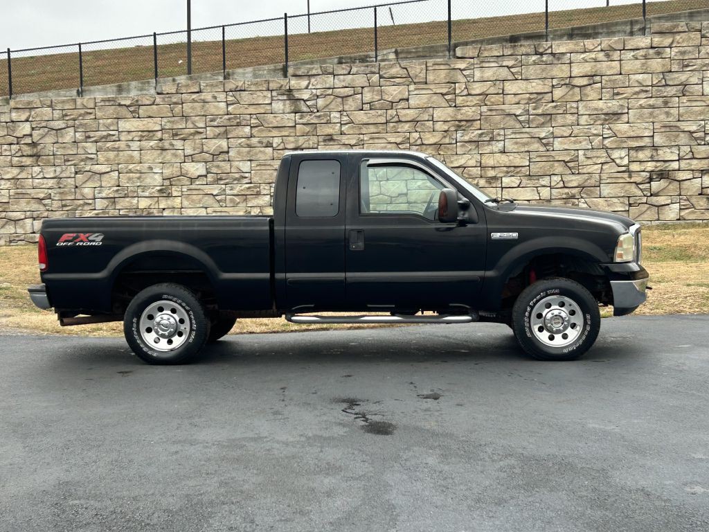 2005 Ford F-250 Image 3