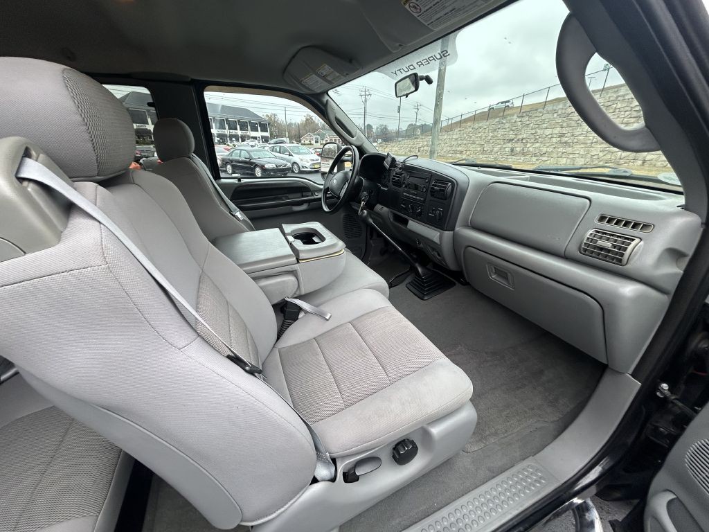 2005 Ford F-250 Image 13