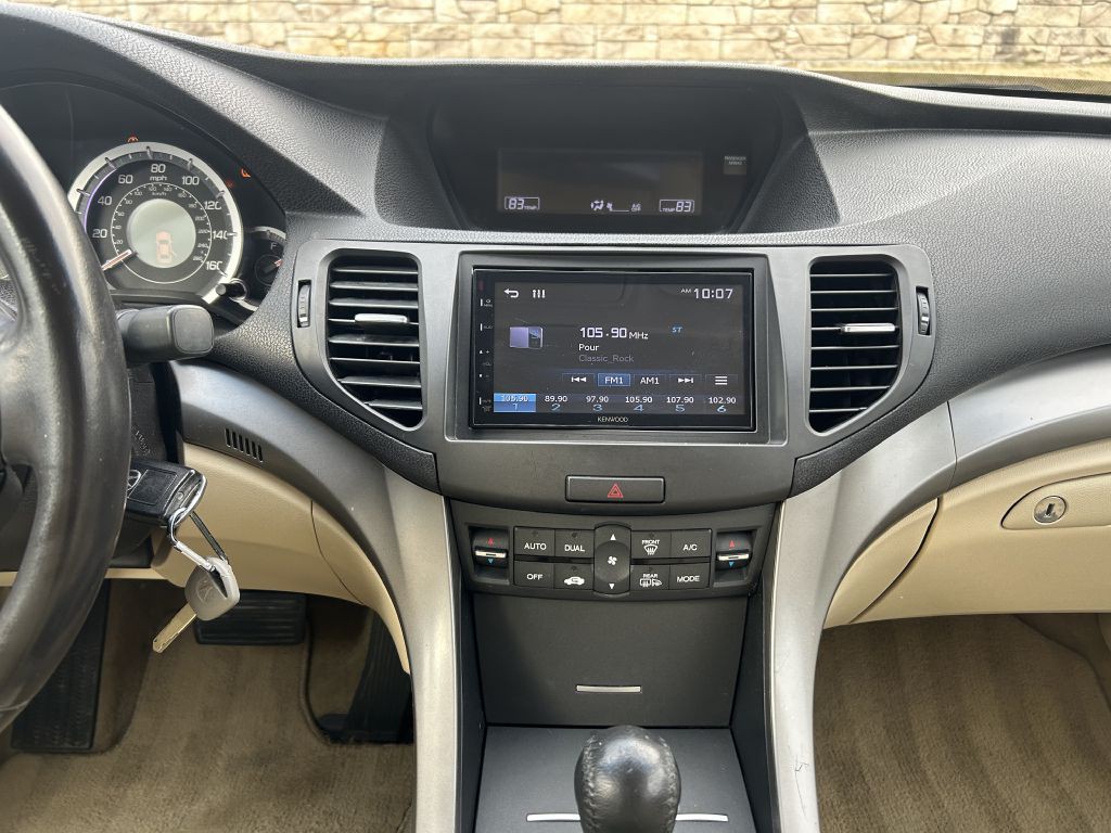 2010 Acura TSX Image 14