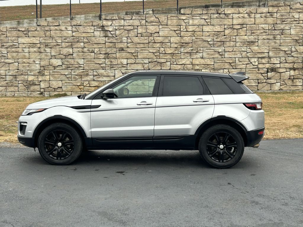 2017 Land Rover Range Rover Evoque Image 2