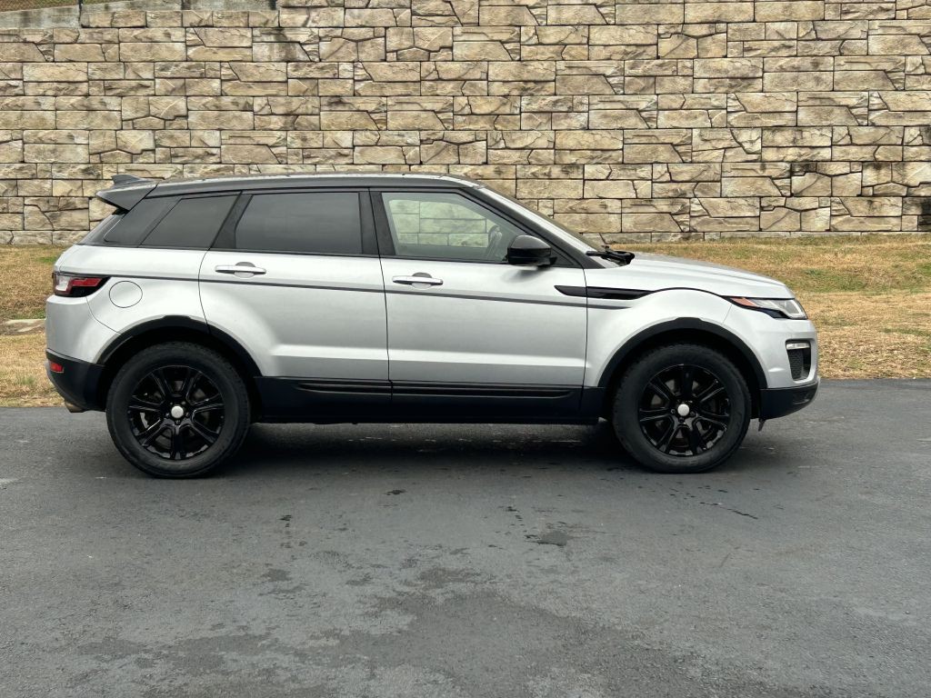 2017 Land Rover Range Rover Evoque Image 3