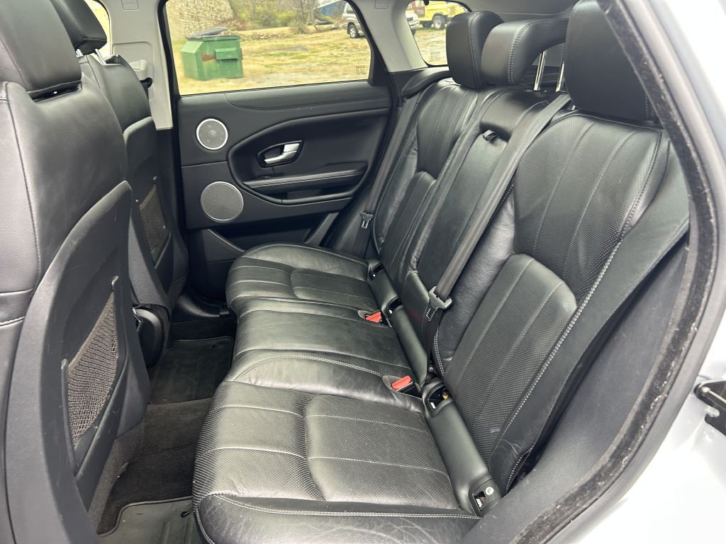 2017 Land Rover Range Rover Evoque Image 12