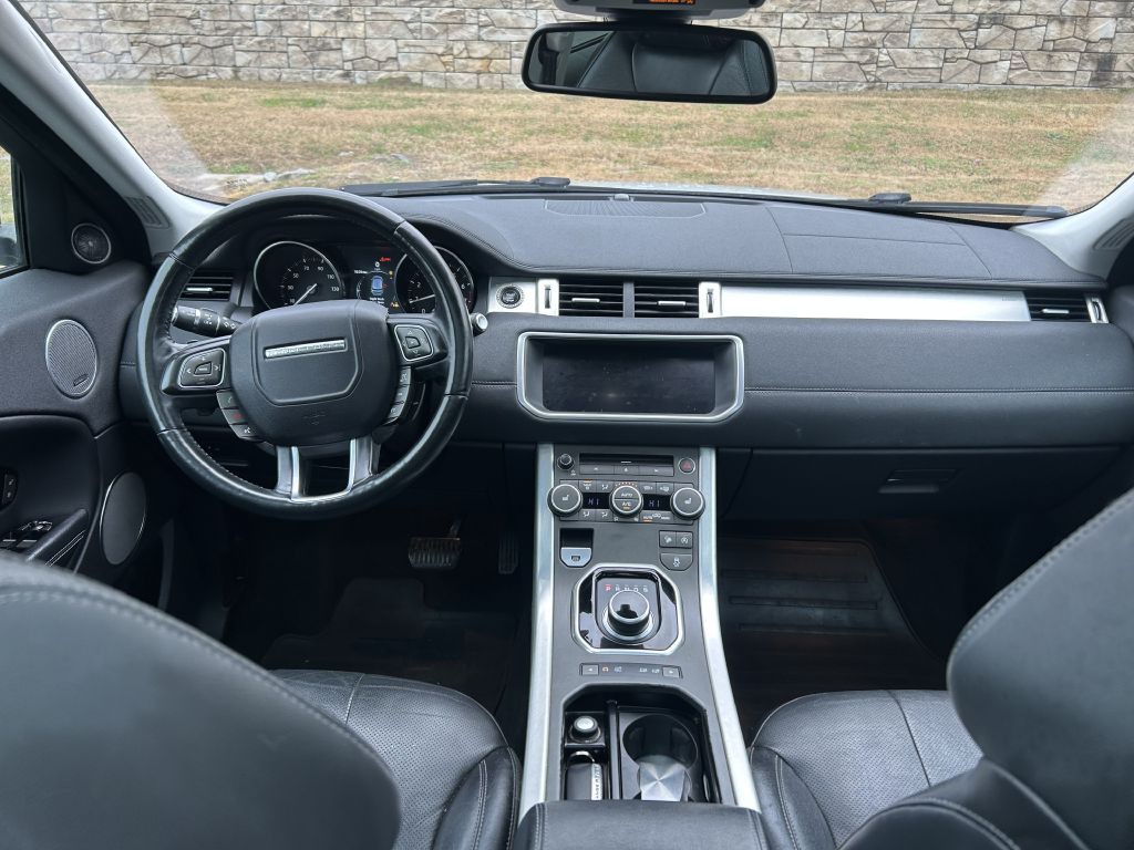 2017 Land Rover Range Rover Evoque Image 16