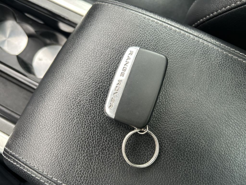 2017 Land Rover Range Rover Evoque Image 24