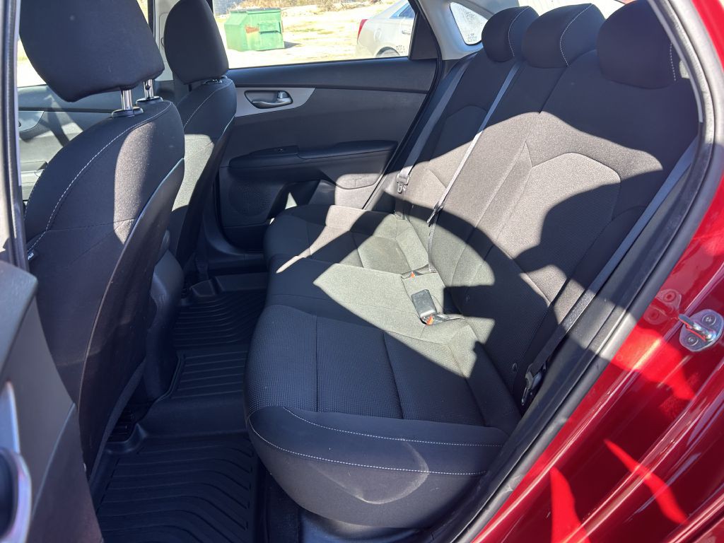 2021 Kia Forte Image 11