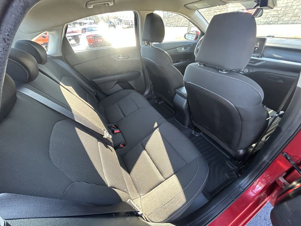 2021 Kia Forte Image 13