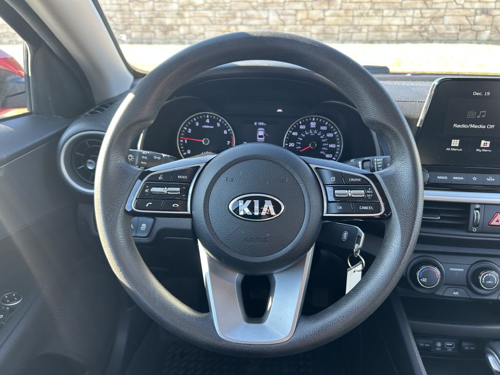 2021 Kia Forte Image 16