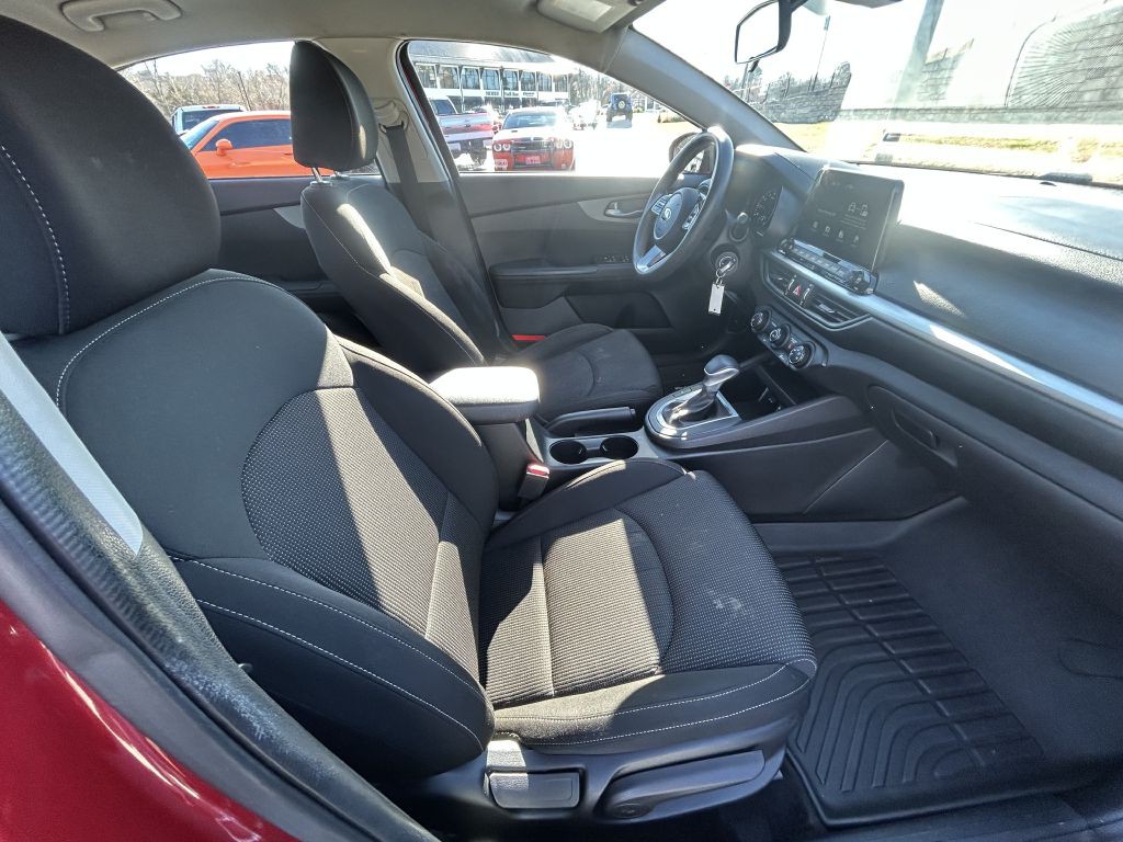 2021 Kia Forte Image 18