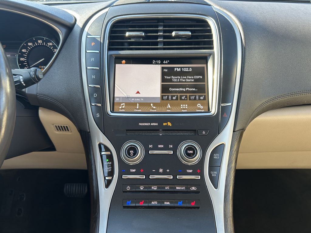 2017 Lincoln MKX Image 16