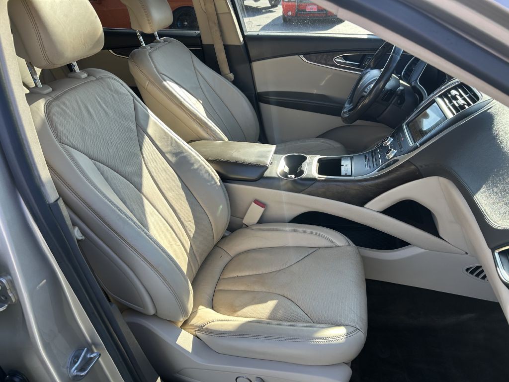 2017 Lincoln MKX Image 18