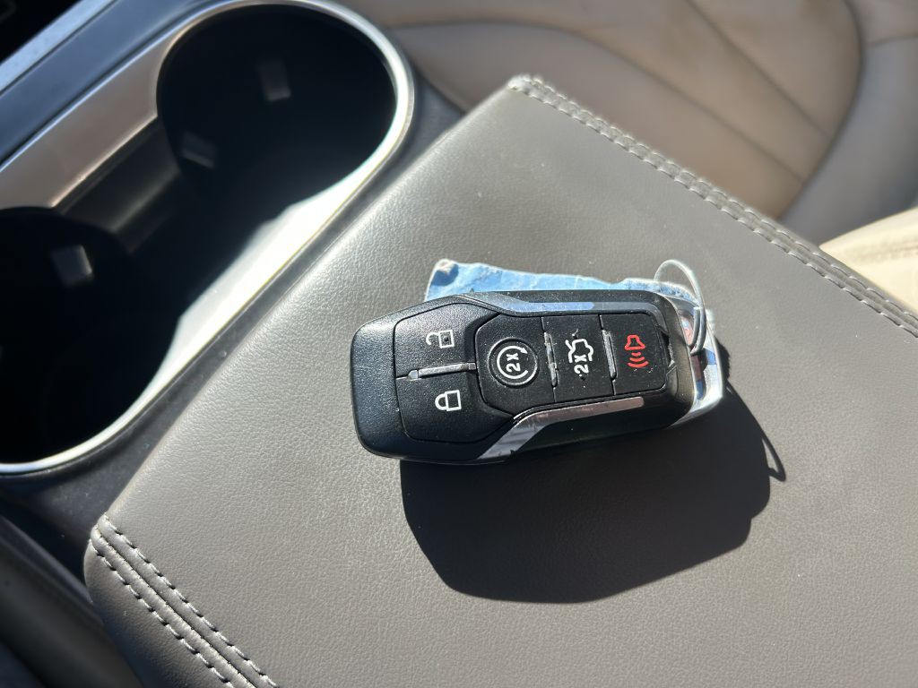 2017 Lincoln MKX Image 24