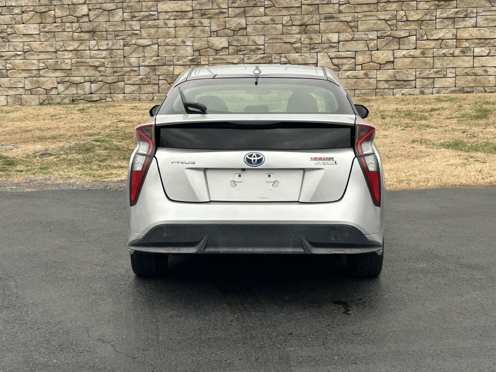 2016 Toyota Prius Image 5