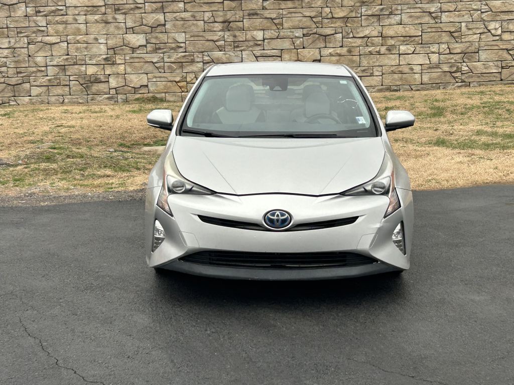2016 Toyota Prius Image 4